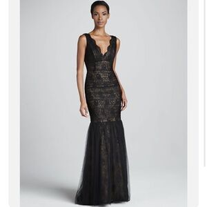 Monique Lhuillier Black/Tulle Lace Maxi Dress